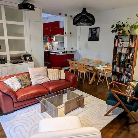 Apartamento Beautiful With Private Garden