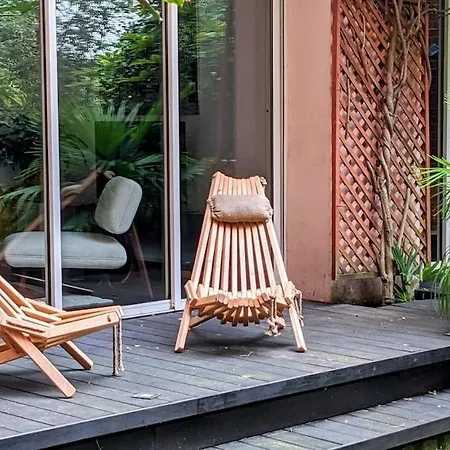 Apartment Beautiful With Private Garden